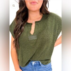 Boutique Top Never Worn!!